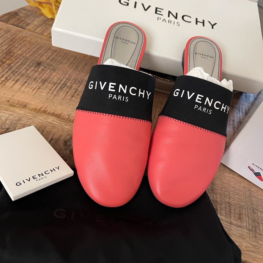 Givenchy Logo Mule